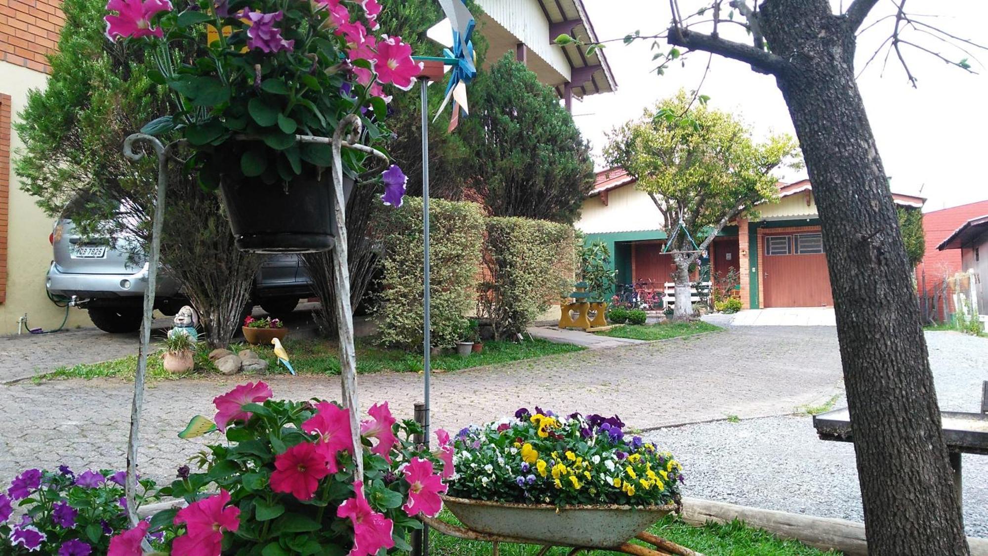 Hospedagem Da Laranjeira Gramado Exterior photo